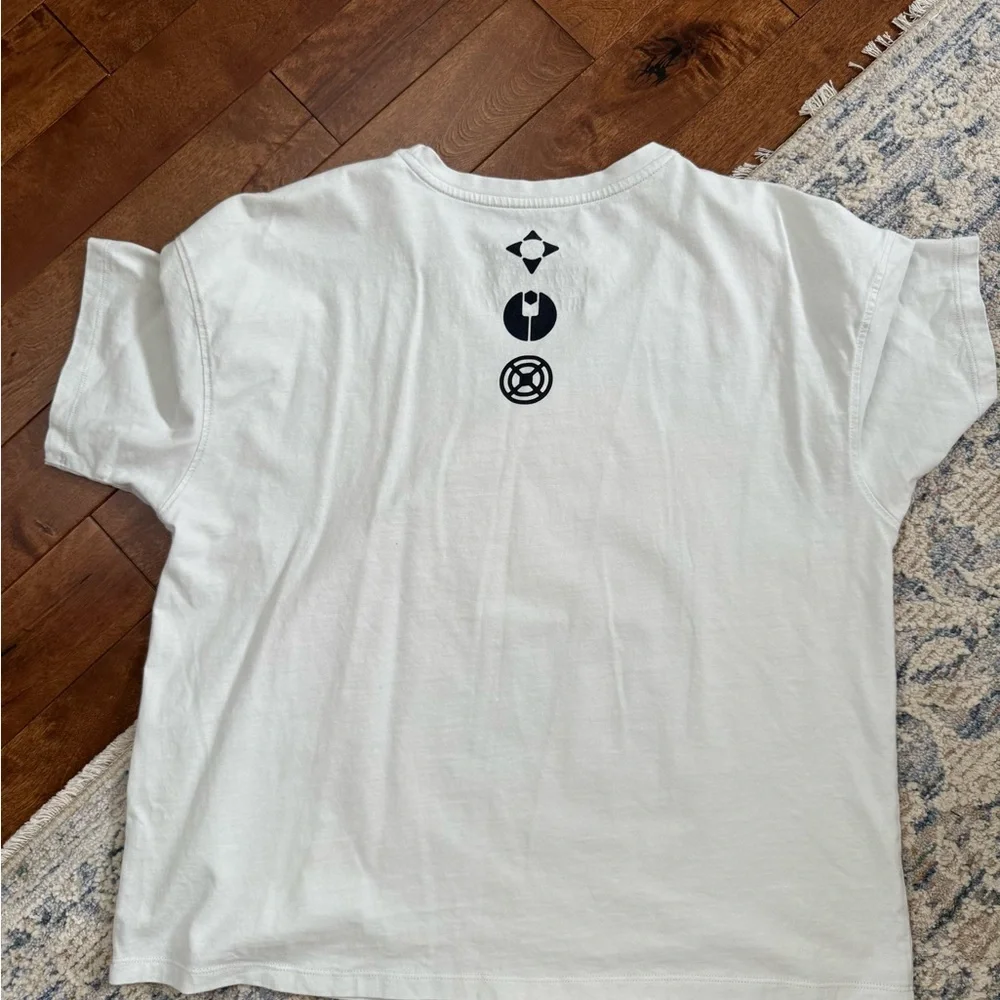 Disney Parks Exclusive Star Wars Millennium Falcon Graphic Tee - Picture 3 of 3